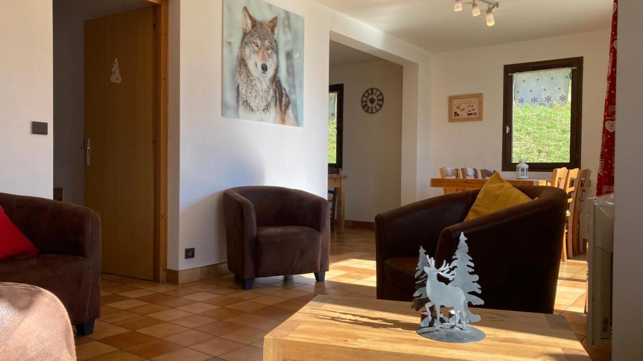 Demi Chalet Le Lachat Notre-Dame-de-Bellecombe Bagian luar foto
