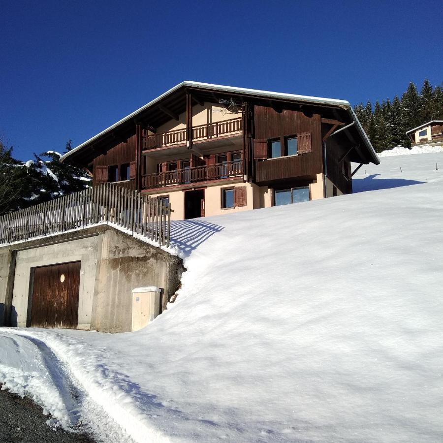 Demi Chalet Le Lachat Notre-Dame-de-Bellecombe Bagian luar foto