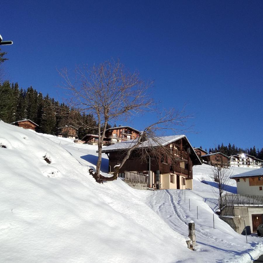 Demi Chalet Le Lachat Notre-Dame-de-Bellecombe Bagian luar foto